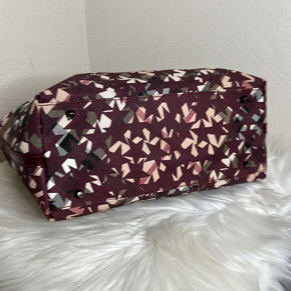 💯Authentic Burberry Tote Handbag🍀 - Picture 5 of 15